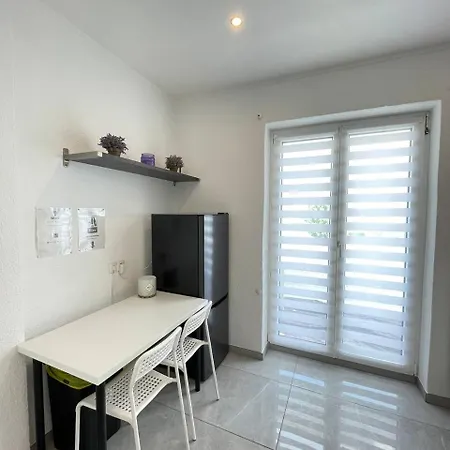 Renovierte In Direkt An Der Mosel!