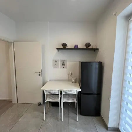 Renovierte In Direkt An Der Mosel! Κόμπλεντς