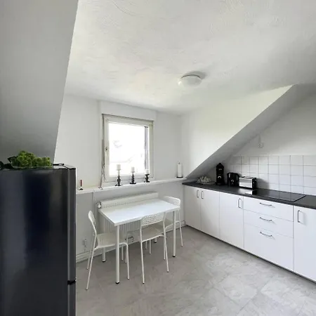 Renovierte In Direkt An Der Mosel! *